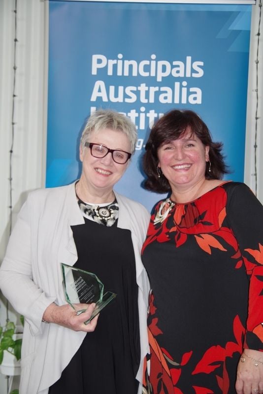 Eileen Young Receives John Laing Award! Eileen Young Receives John Laing Award!
